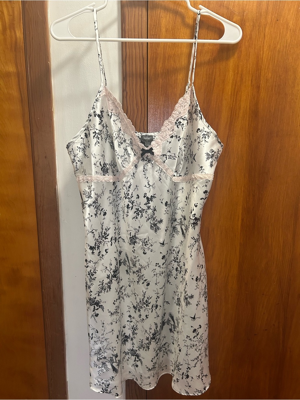 Apt. 9 Black Floral Satin Chemise with Pale Pink Lace